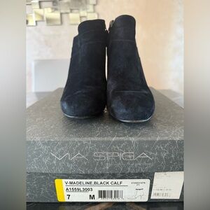 Via Spiga V-Madeline Black suede ankle peep toe booties size 7 M side zipper.